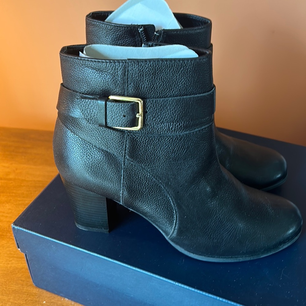 Cole Haan Black Rhinecliff leather Ankle Boots 7B